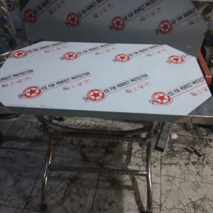 Bàn vuông chân xếp