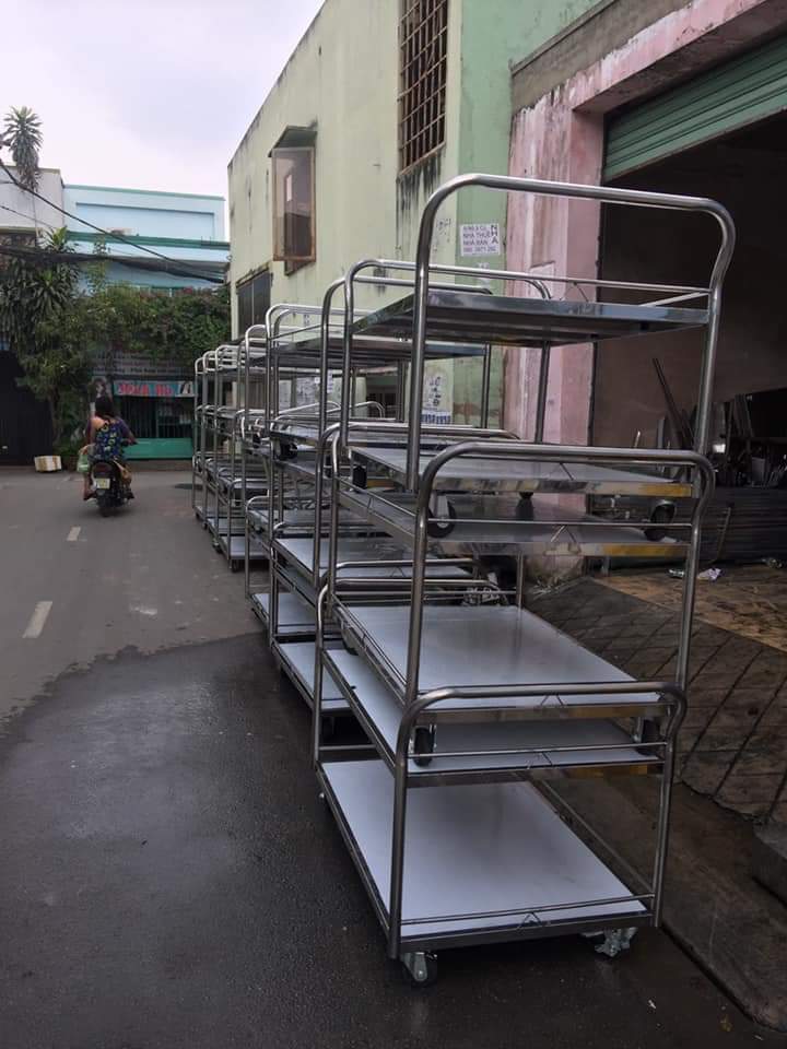 kệ inox để chén bát cho quán ăn nhà hàng 