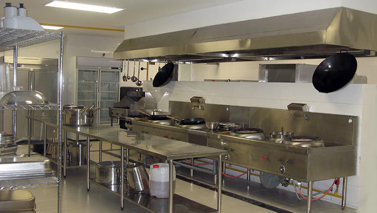 gia công bếp inox nhà hàng quán ăn tại hcm 