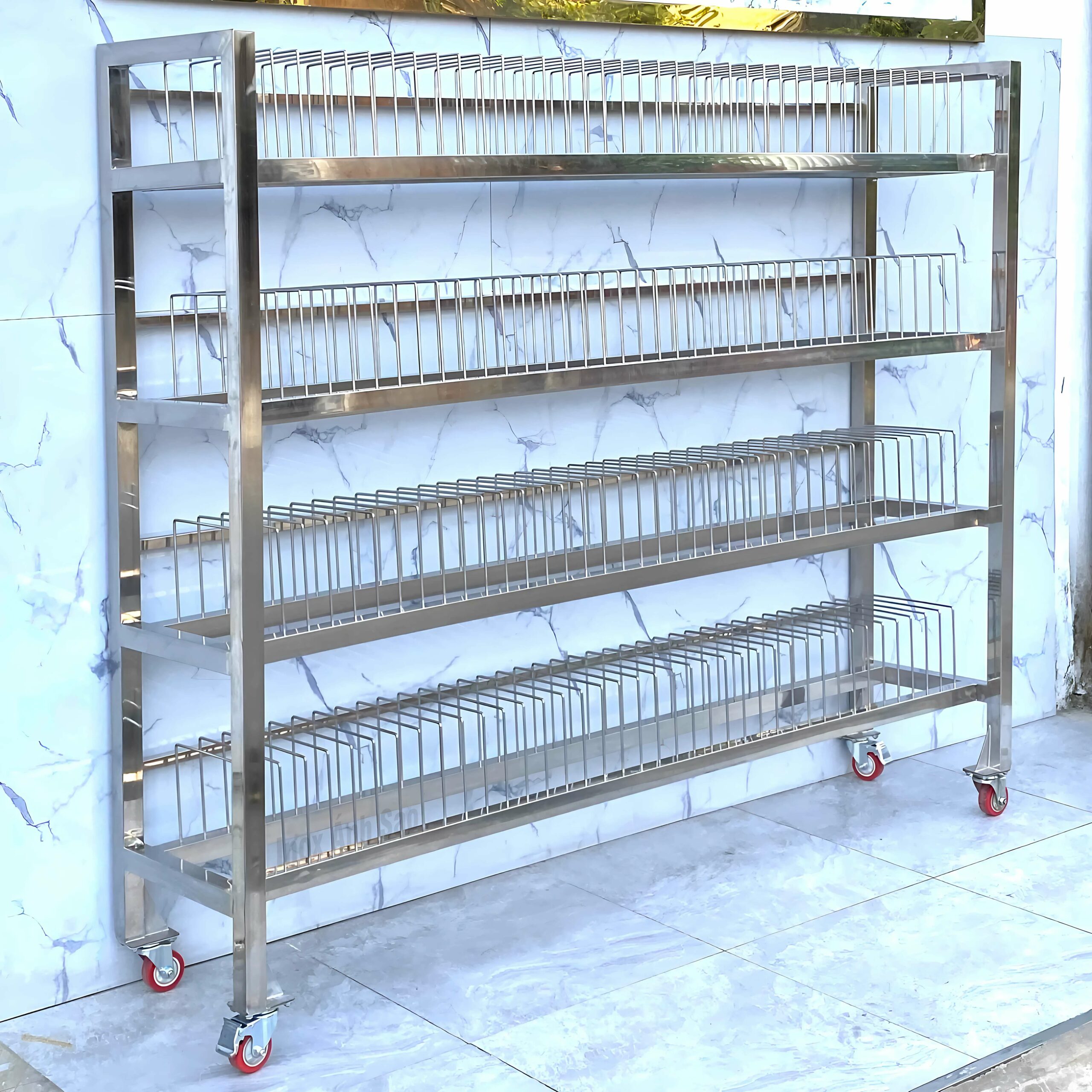 kệ inox 304 chịu lực cho bếp công nghiệp